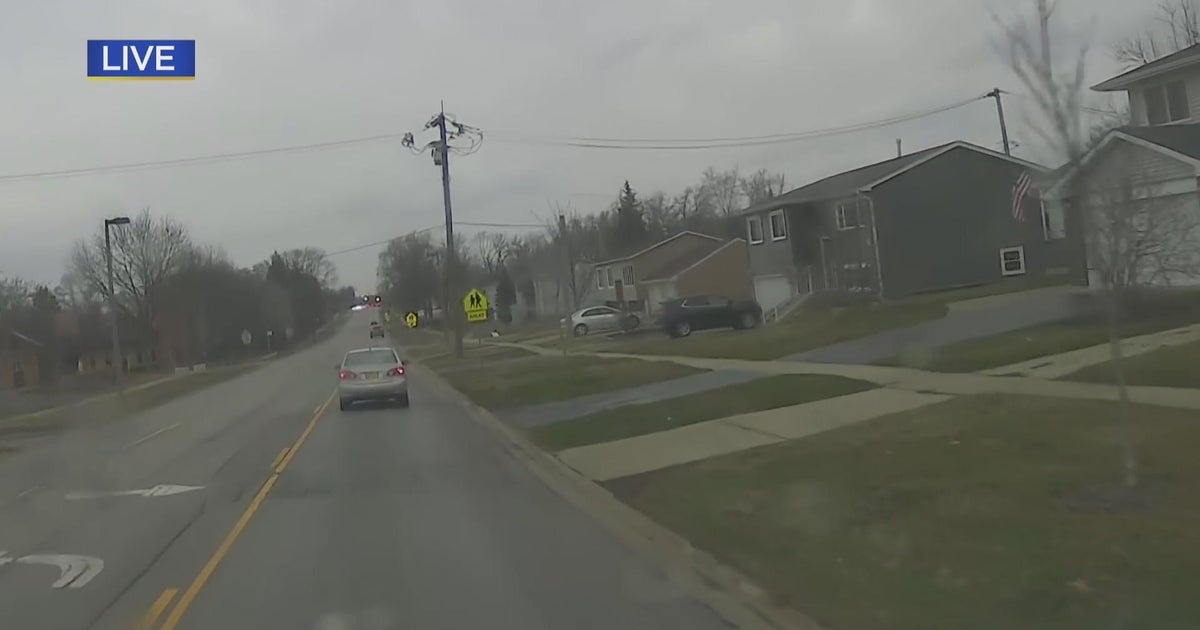 Tracking severe weather The view headed toward Woodridge CBS Chicago