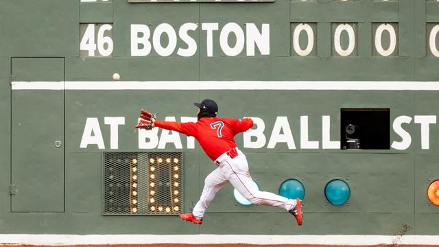 Red Sox lose to Pirates, 7-6, despite Masataka Yoshida's first home run