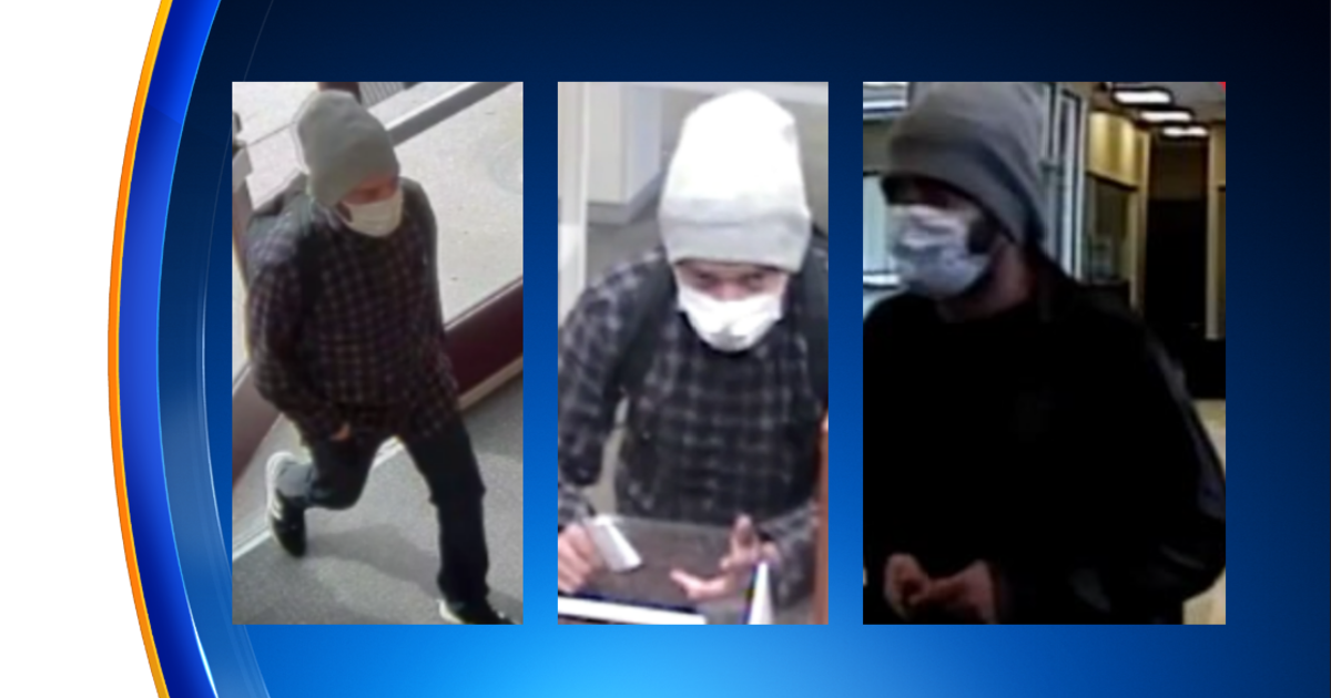 Suspect in Chicago bank robbery at large, FBI says CBS Chicago