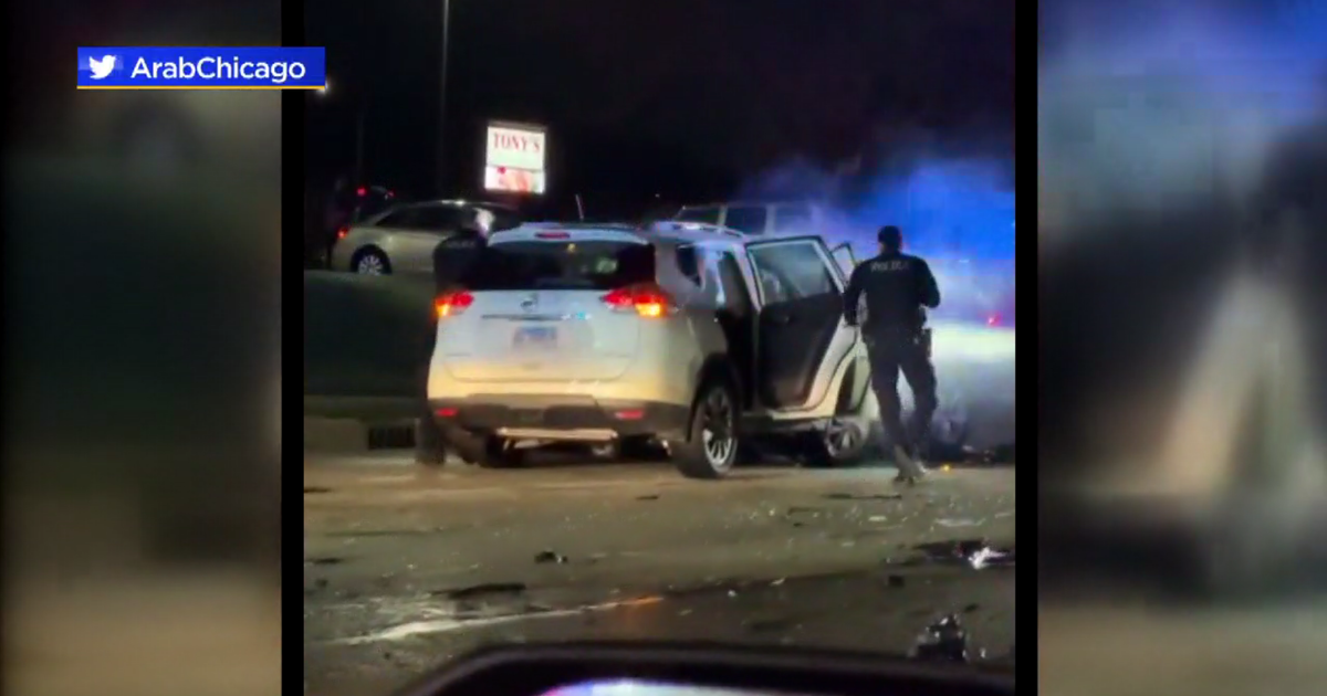 Police Drunken driver fled traffic stop, hit cars in Bolingbrook CBS