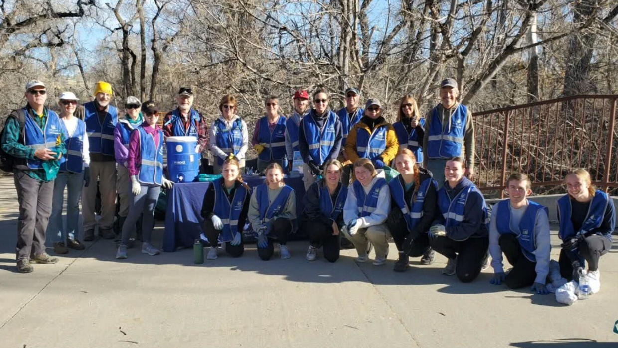 Colorado Volunteers To Pick Up Hundreds Of Pounds Of Trash Along High   Highline Canal Cleanup Vo Transfer Frame 192 