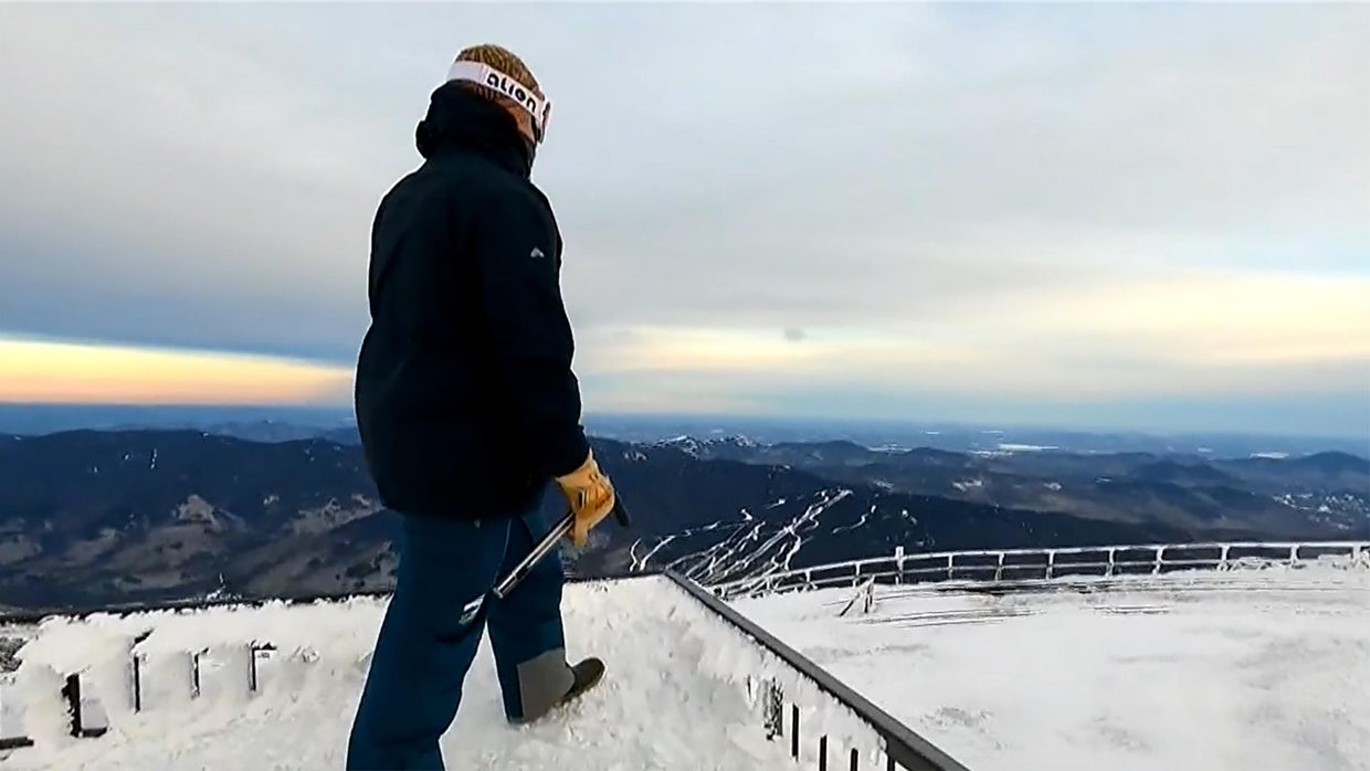 How researchers track weather on top of Mount Washington, home to the ...