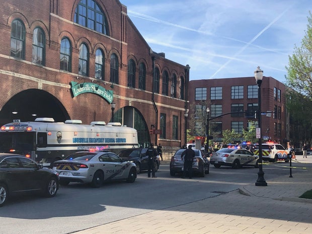 Louisville Metro Police deploy for an "active police situation" that includes mass casualties 