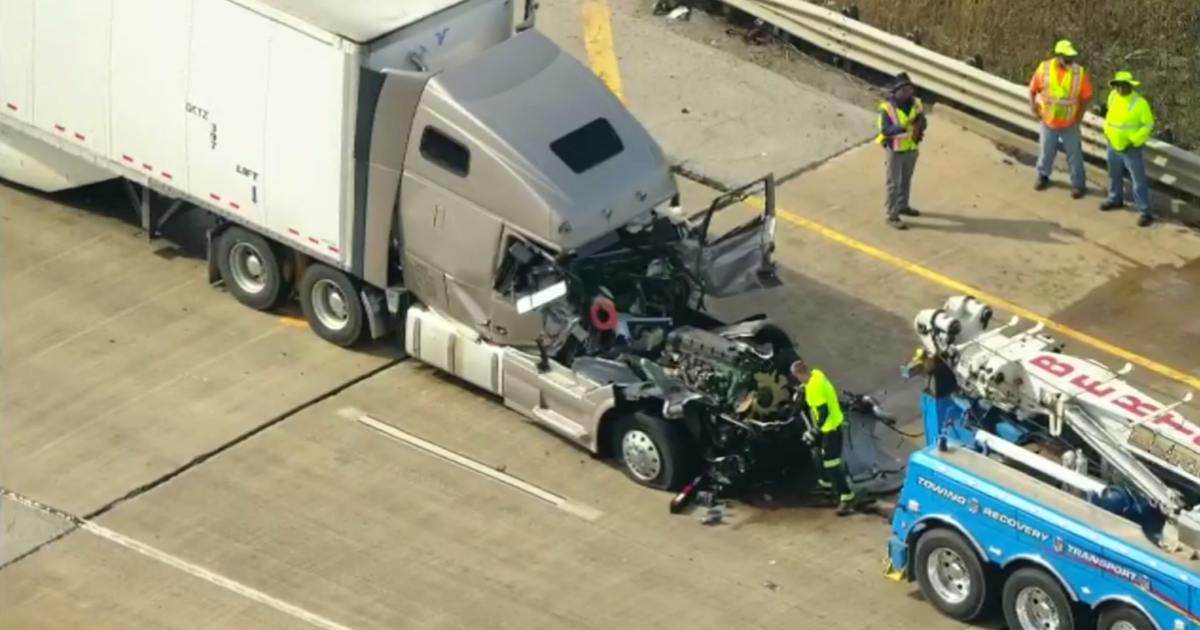 One injured in three-truck crash on I-80 near Hazel Crest - CBS 