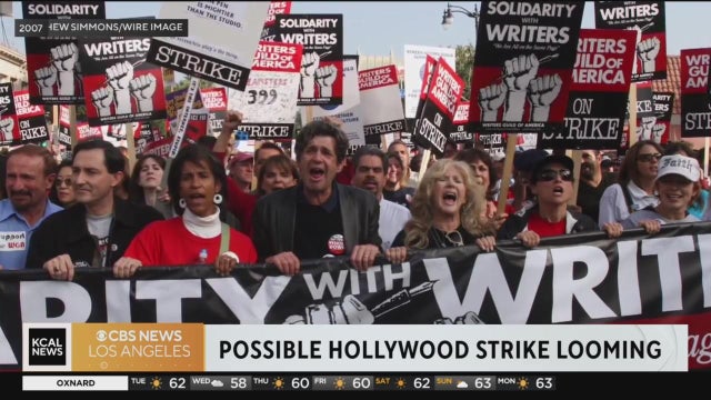 wga-hollywood-writers-strike-2007.jpg 