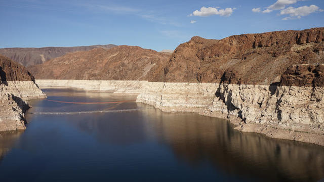 cbsn-fusion-biden-administration-weighs-in-on-colorado-river-water-rights-dispute-thumbnail-1875914-640x360.jpg 