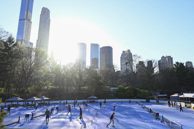 Pickleball courts open at Wollman Rink in Central Park 