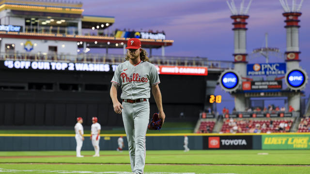 Wil Myers slugs Reds to rout of Phillies