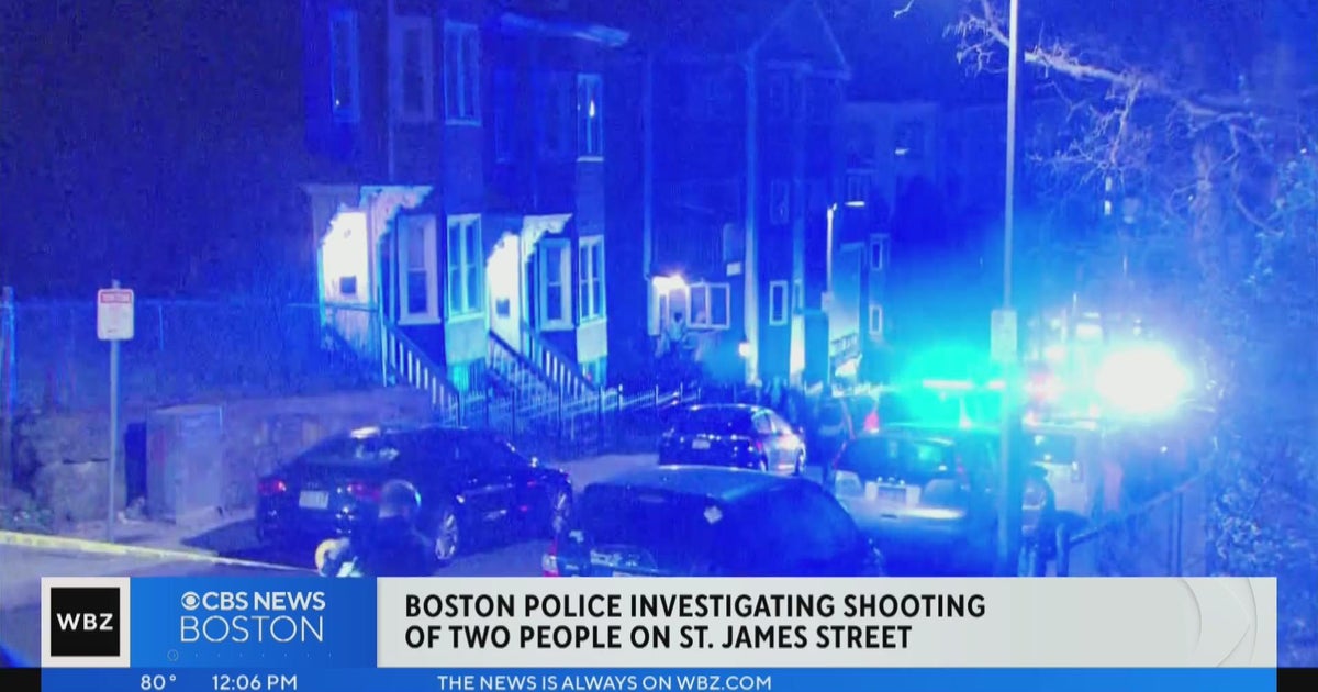 Boston police investigate double shooting in Roxbury - CBS Boston