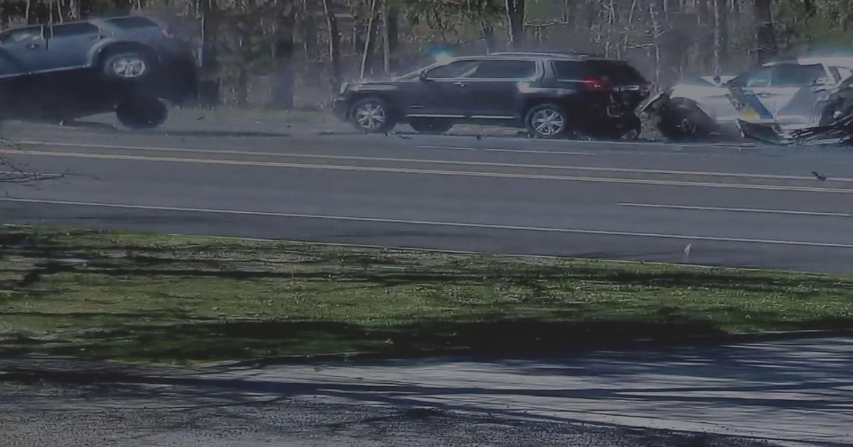 Video shows SUV barreling into NJSP patrol car on Black Horse Pike