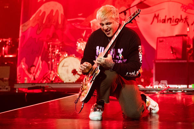 Highly Suspect at Oakland Arena 