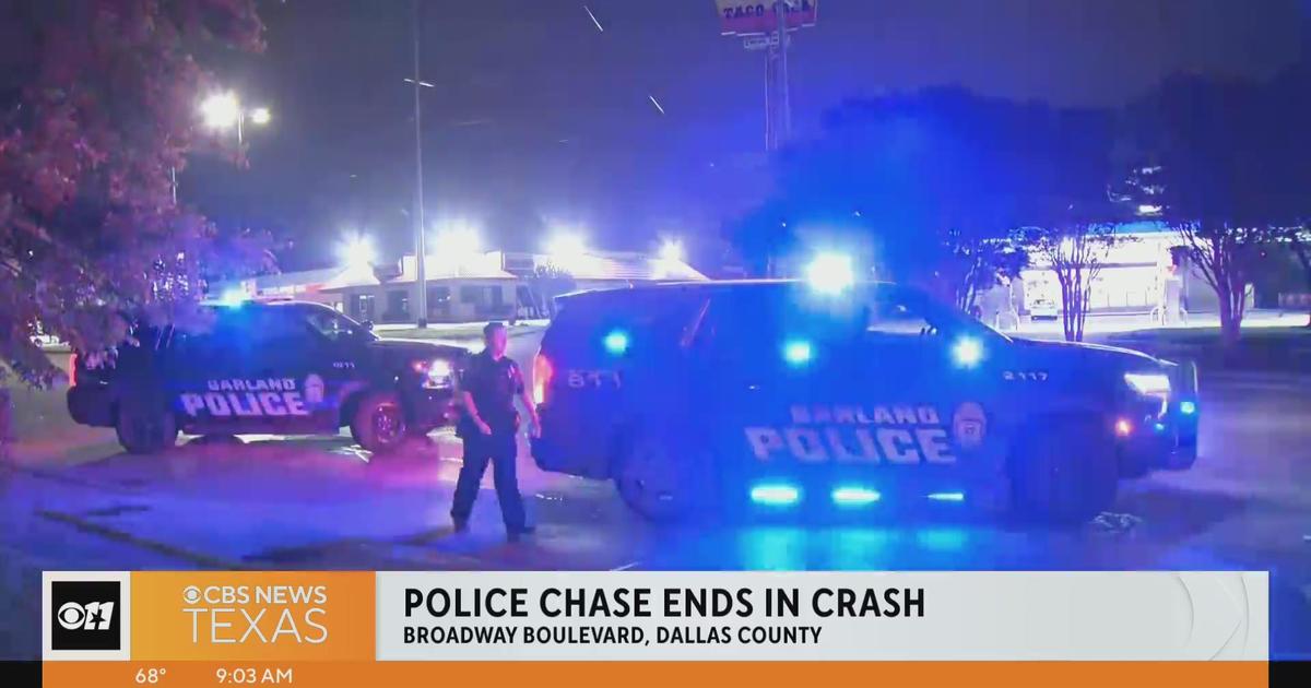 Dallas police chase ends in crash near Garland, injuries unknown - CBS ...