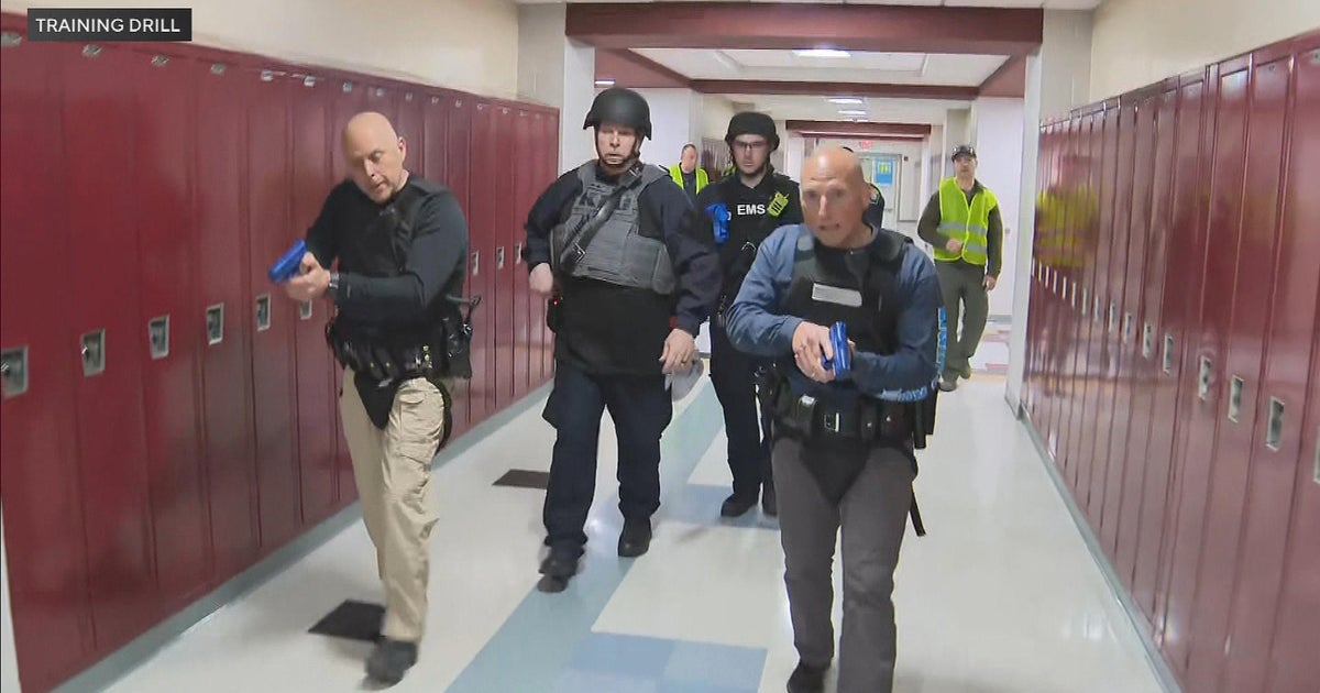 Large-scale active shooter training drill held in Kingston - CBS Boston