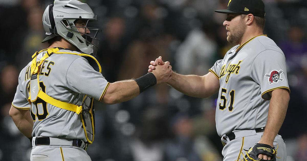 Blackmon hits 3-run homer as Rockies beat Padres 5-3