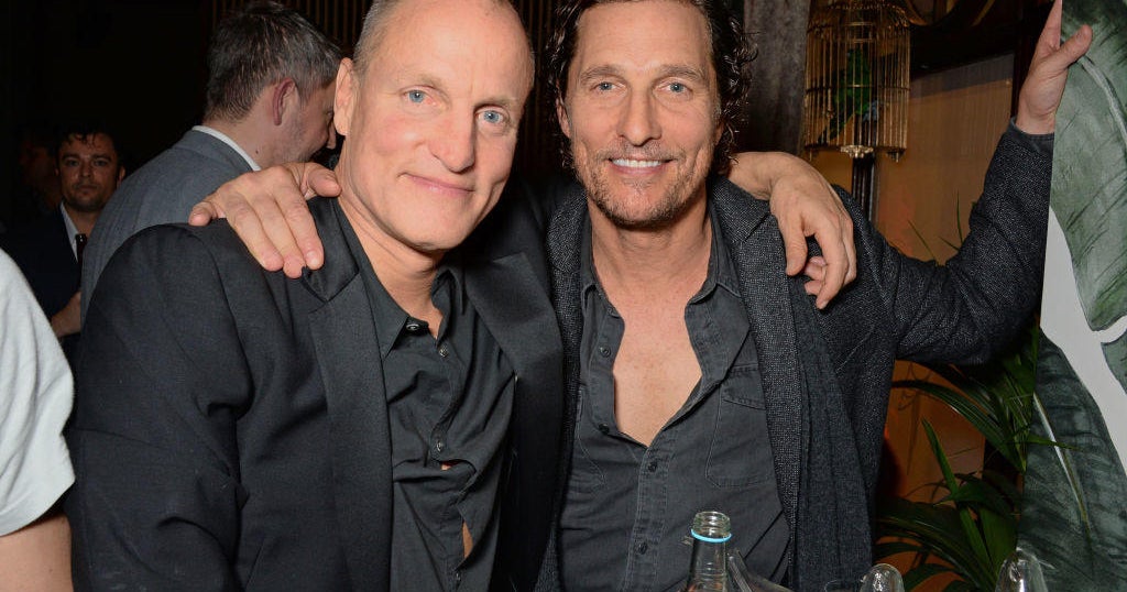 Woody Harrelson confirms Matthew McConaughey might be his brother - Vimarsana News