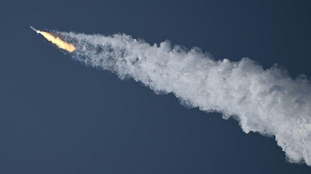 cbsn-fusion-spacex-starship-rocket-explodes-minutes-after-launch-thumbnail-1900656-640x360.jpg 