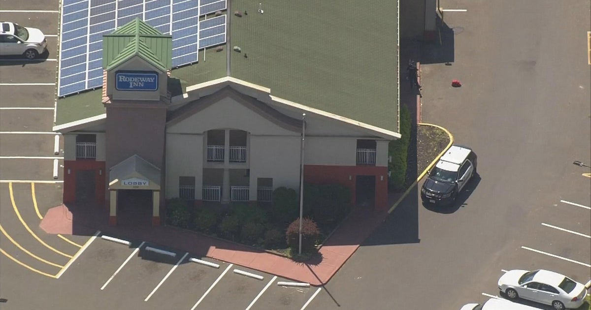 Riverton man charged after man found dead inside Rodeway Inn in Mount Laurel - Vimarsana News