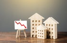 why-should-you-borrow-from-your-home-equity-before-a-recession.jpg 