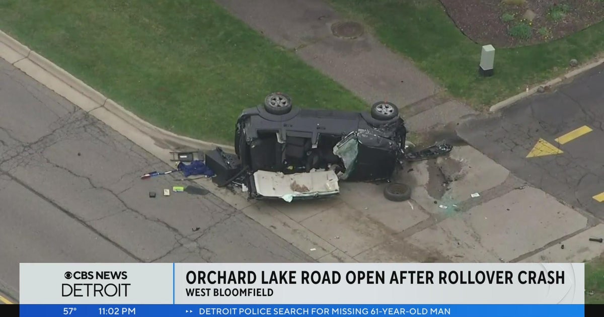 Woman extracted from vehicle after crash in West Bloomfield CBS Detroit