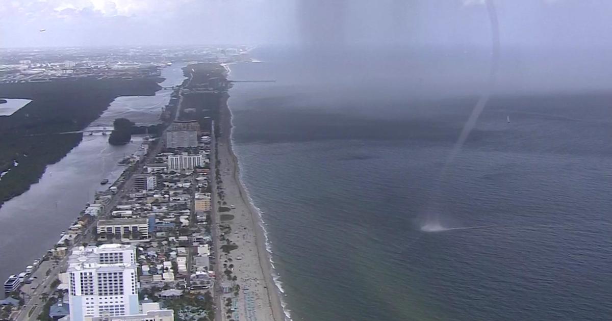 Massive waterspout touches down on Hollywood Seashore