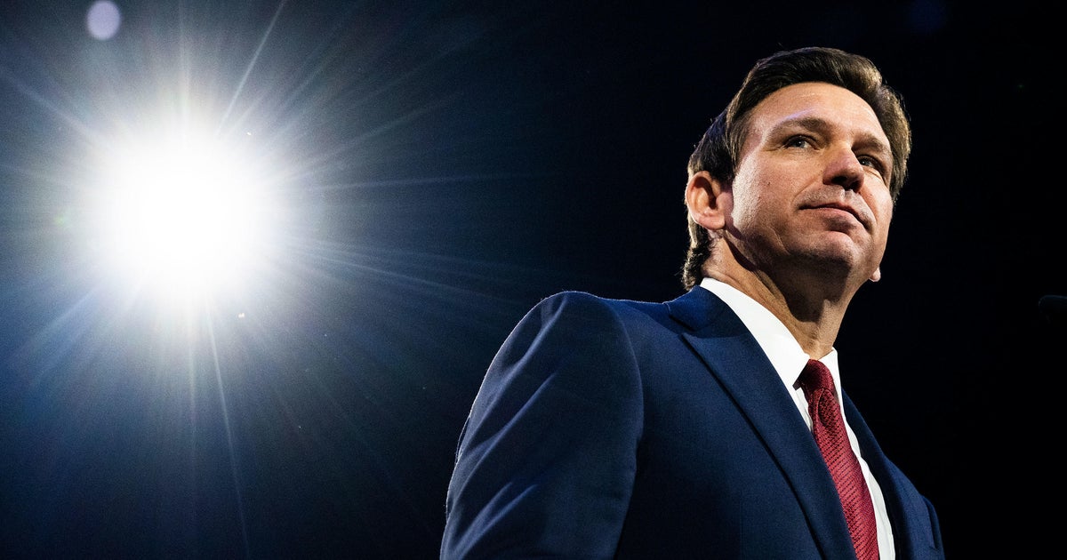 Ron DeSantis, experiencing troubles at household, will examination presidential ambitions overseas