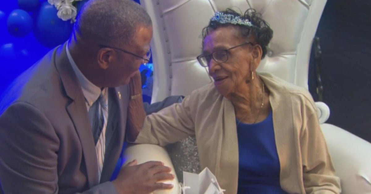 "Mother of Mattapan" Anna Coleman celebrates 102nd birthday - Vimarsana News