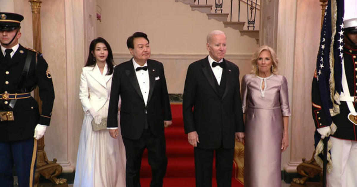 Biden hosts South Korean president amid escalating tensions with China, North Korea