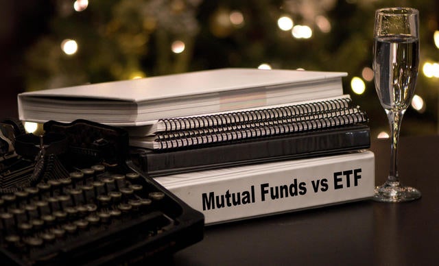 gold-etf-vs-gold-mutual-fund-which-is-right-for-you.jpg?v=fa9977353833f46f40b07abcd9d5240b