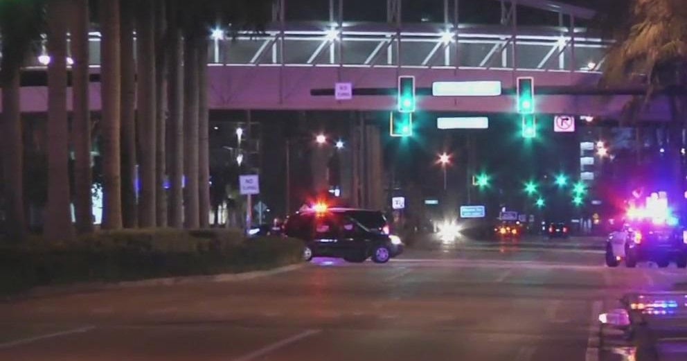 Golden Beach police officer shot, 2 suspects in custody following ...