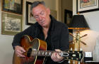 bruce-with-guitar-2-1280.jpg 