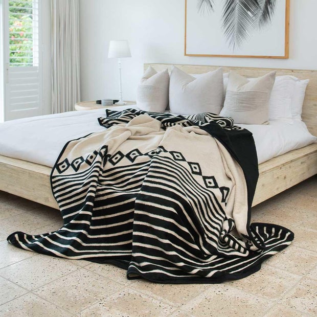 thula-tula-xhosa-blanket-black-and-bone-3-f1f6d95f-a7ff-48b8-b82f-9297c8b9316c.jpg 