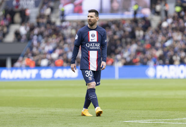 Report: PSG suspends Lionel Messi for Saudi Arabia trip