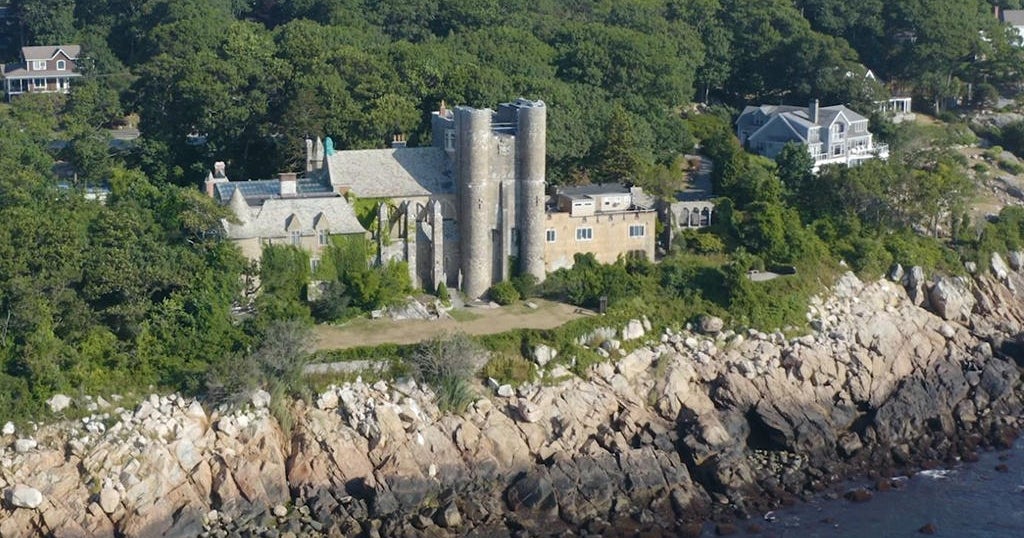 New England Living: Gloucester's Hammond Castle - CBS Boston