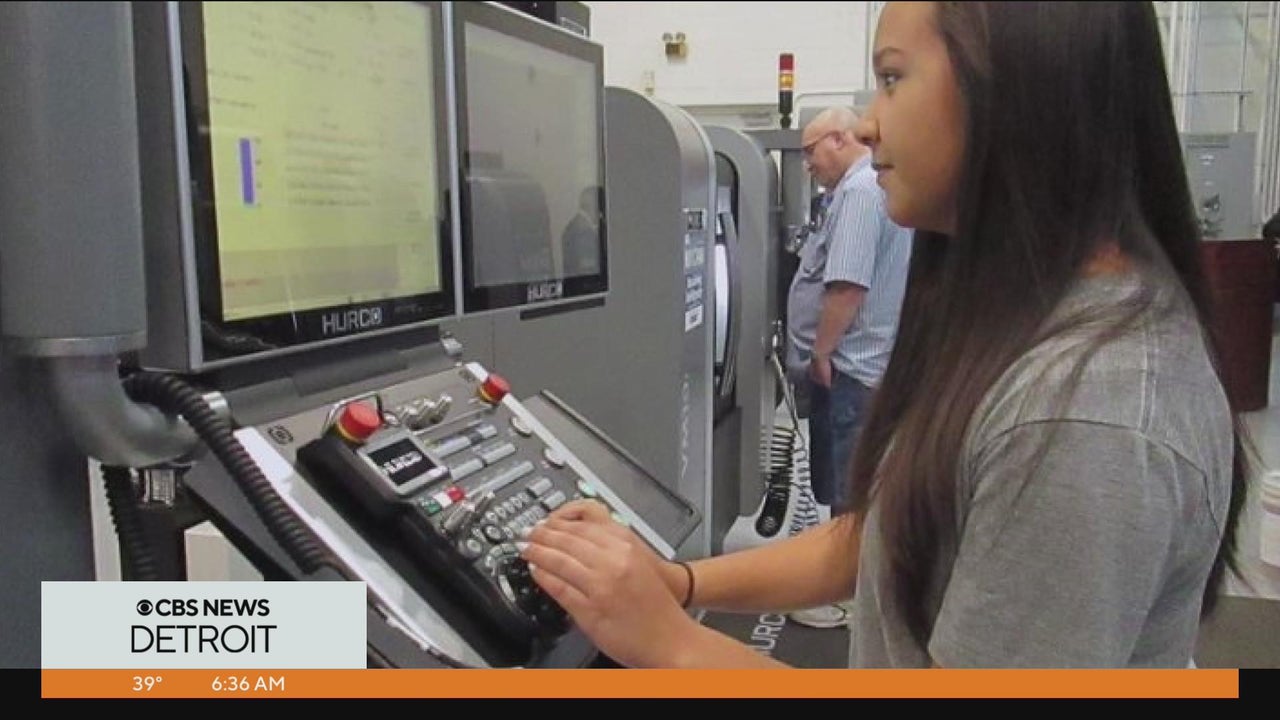 Oakland Community College news - Today’s latest updates - CBS Detroit