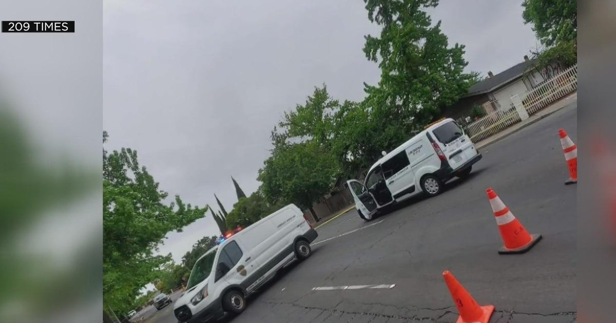 1 killed and 1 in critical condition in Stockton crash involving multiple vehicles