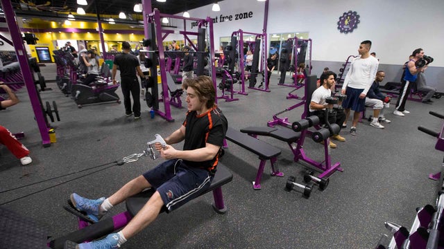 Planet Fitness Opens First Canadian Branch 