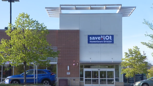 englewood-save-a-lot-2.png 