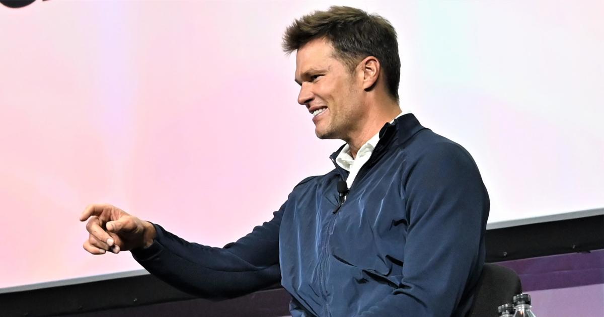 Tom Brady calls report that he might not end up broadcasting for Fox  'FakeNews'