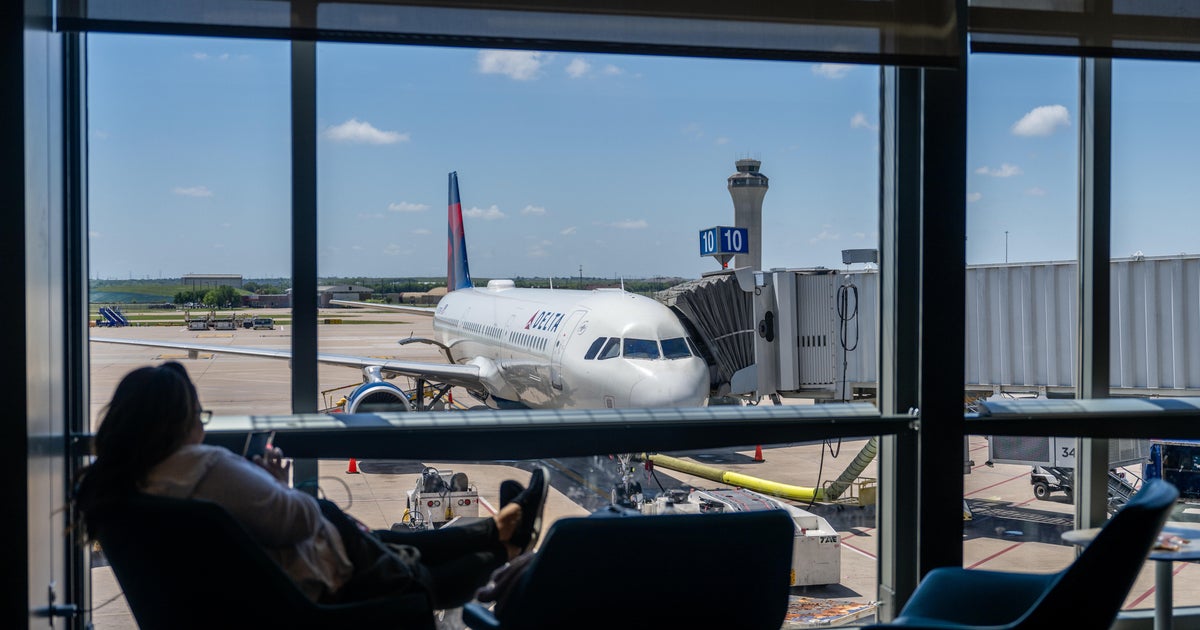 Concerns mount over possible flight disruptions as summer nears: "More flights than the system can safely handle" - Vimarsana News