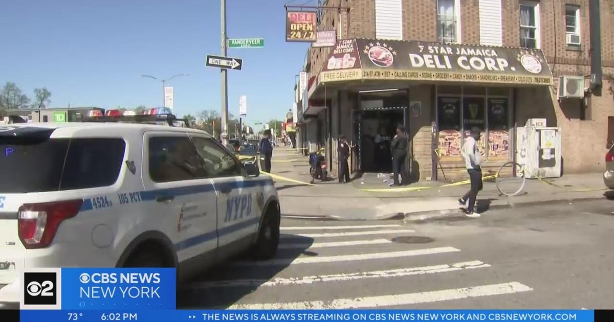 Suspect in custody after fatal stabbing inside Queens deli - CBS New York