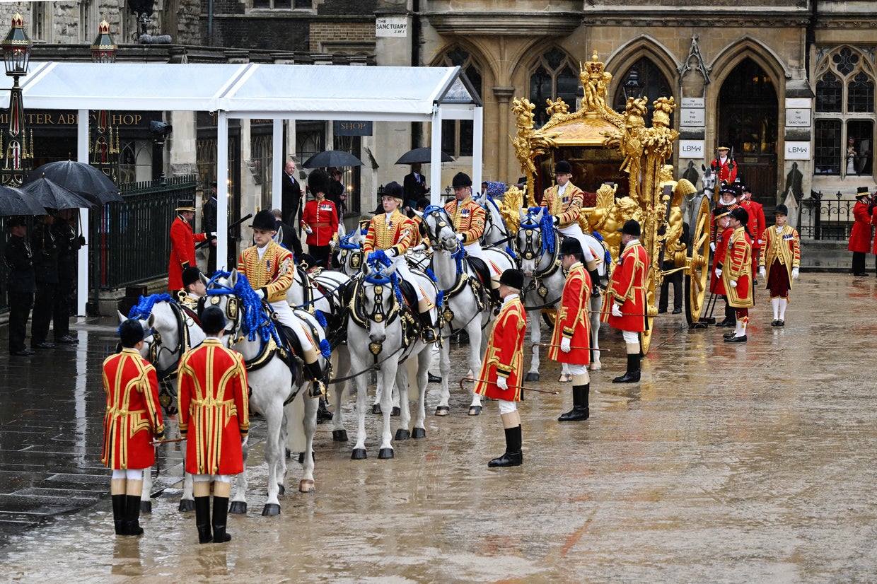 King Charles III and Queen Camilla officially crowned in coronation ...