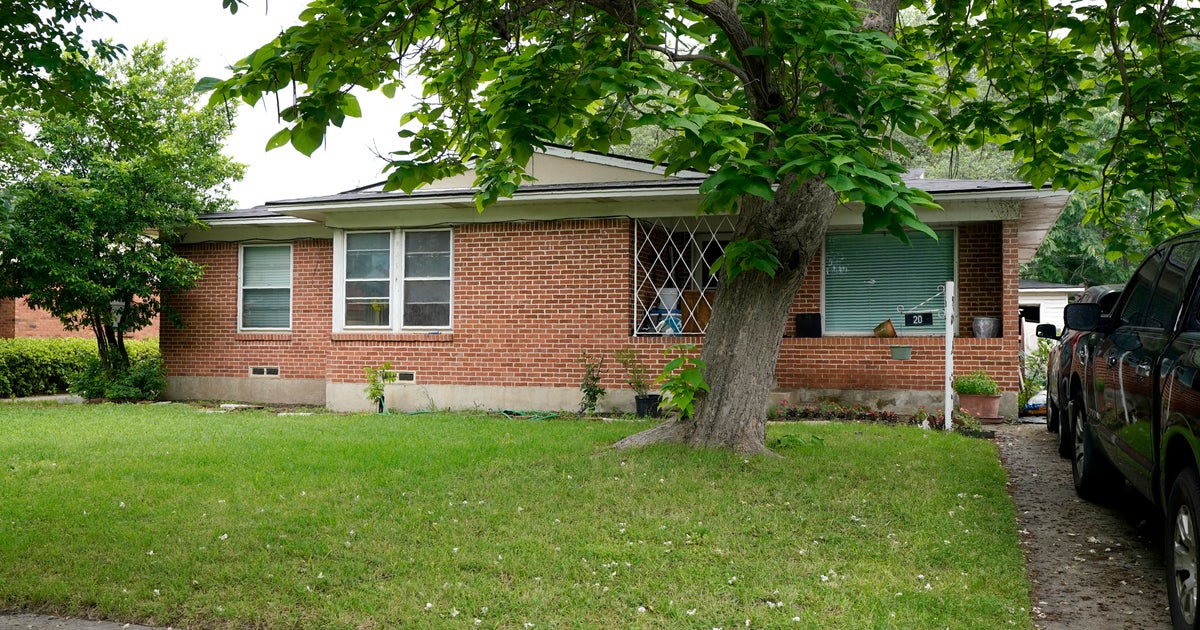 Investigation into Allen outlet mall shooting is going back years CBS