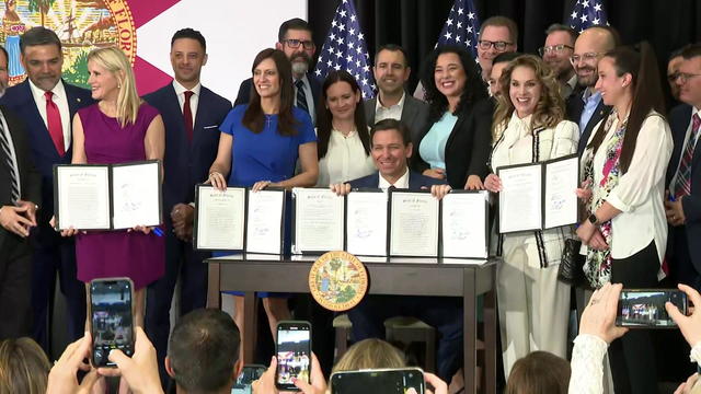 desantis-bill-signing-1.jpg 