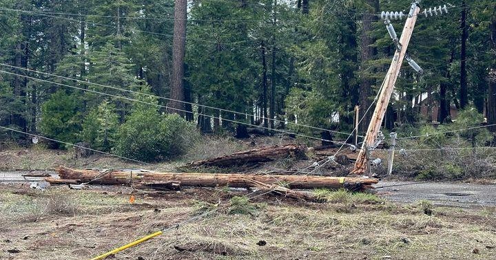 Power knocked out at CHP office due to a DUI accident