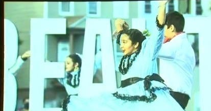 Chicago arts organizations get big boost DCASE grants CBS Chicago