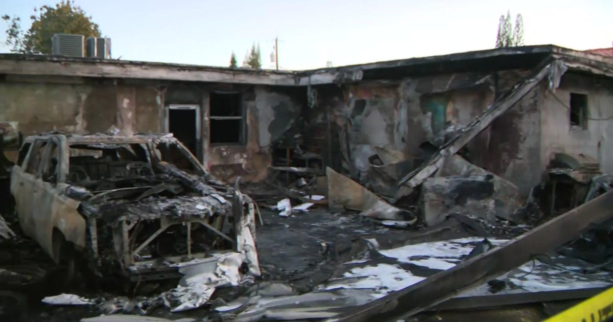 6 displaced by Miami house fire, 3 taken care of for smoke inhalation