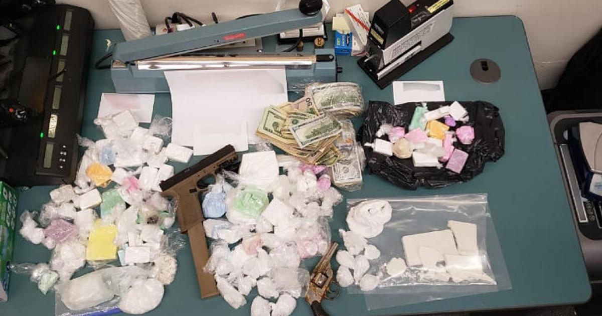 Three Arrested For Allegedly Dealing Drugs In San Franciscos Tenderloin District Cbs San 7890