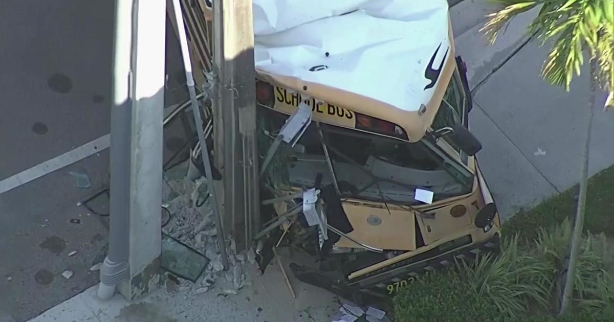 Miami-Dade school bus slammed into utility pole in Pinecrest