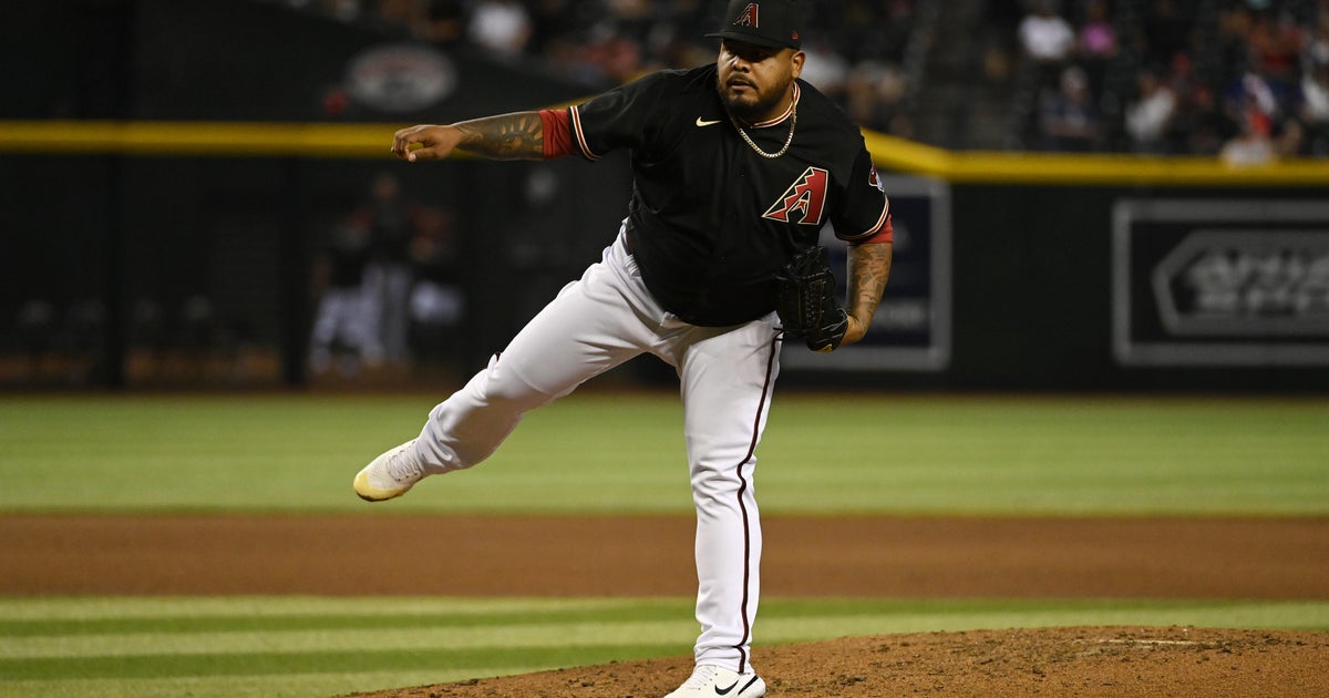 Angels ink relief pitcher Reyes Moronta to minor league contract CBS
