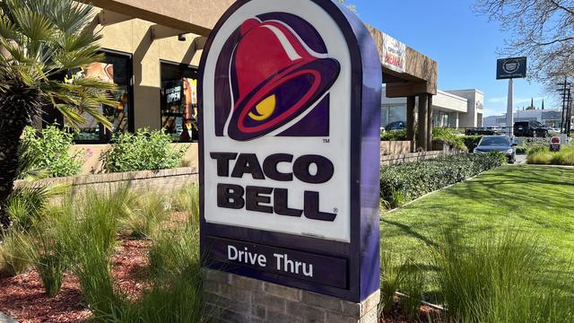 Taco Bell Drive-Thru 
